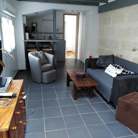 Apartment Gwendoline Amboise Esterno foto